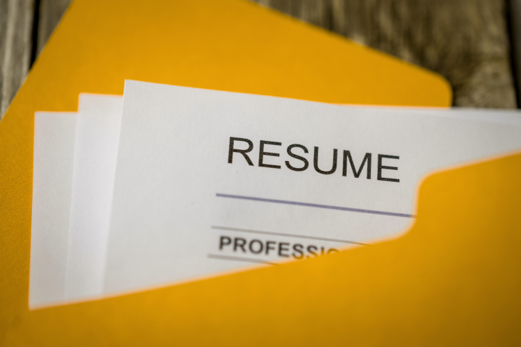 Meer dan cv’s schuiven: de echte rol van een recruiter voor werkgevers